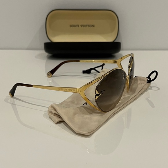 LOUIS VUITTON GOLD METAL FRAME SUNGLASSES NWOTS! - Picture 4 of 17